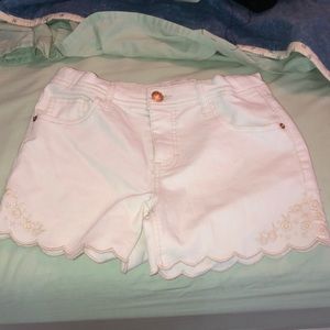 White jean shorts with creme printed flowers!